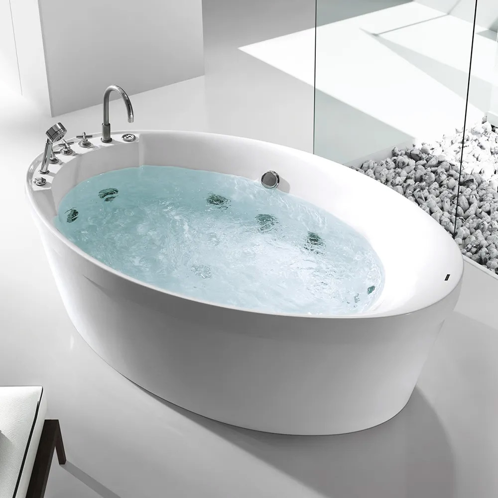 Free standing whirl bathtub