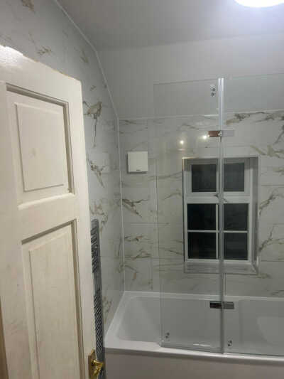 Bathroom bath-shower-Installation Watford | 4 Dimension Kitchens and Bathrooms