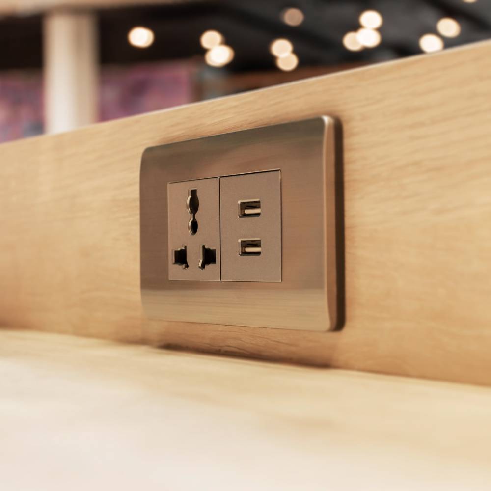 kitchen socket with usb