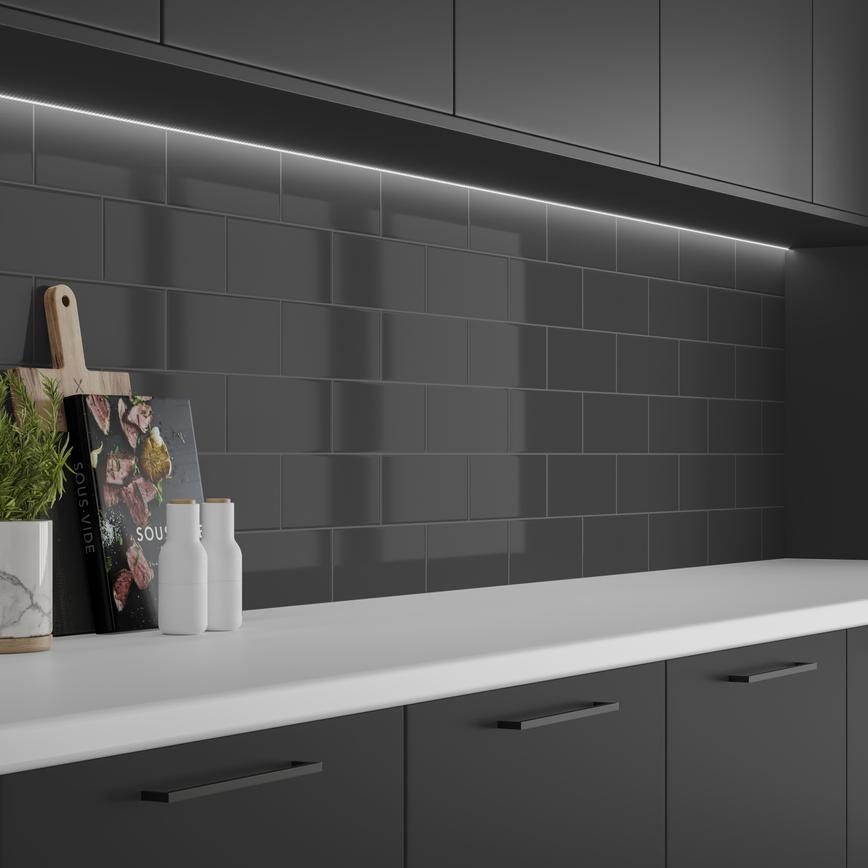 Kitchen backsplash