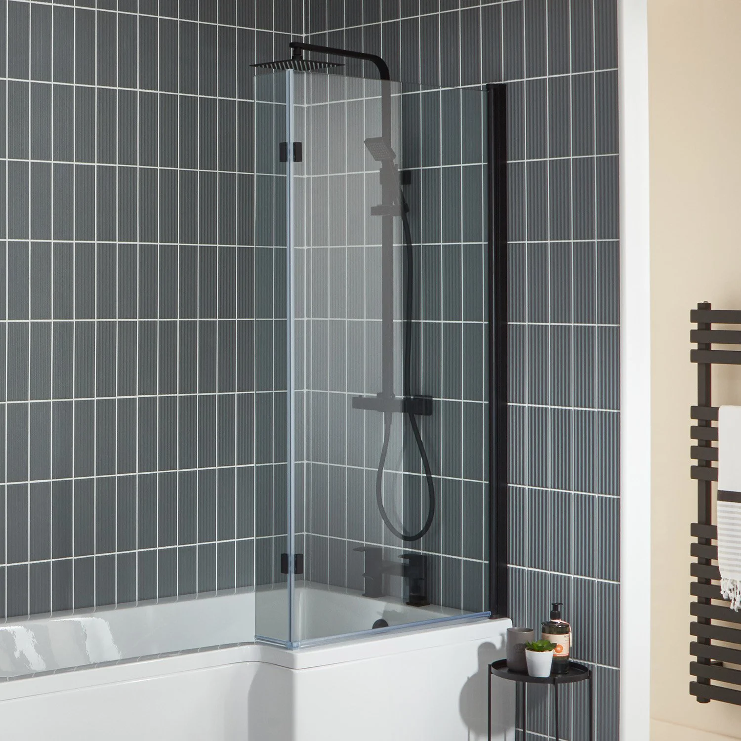 Compact P Bath Panel